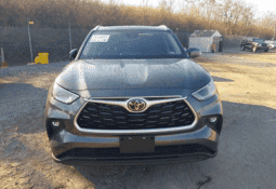Foreign used 2021 Toyota Highlander